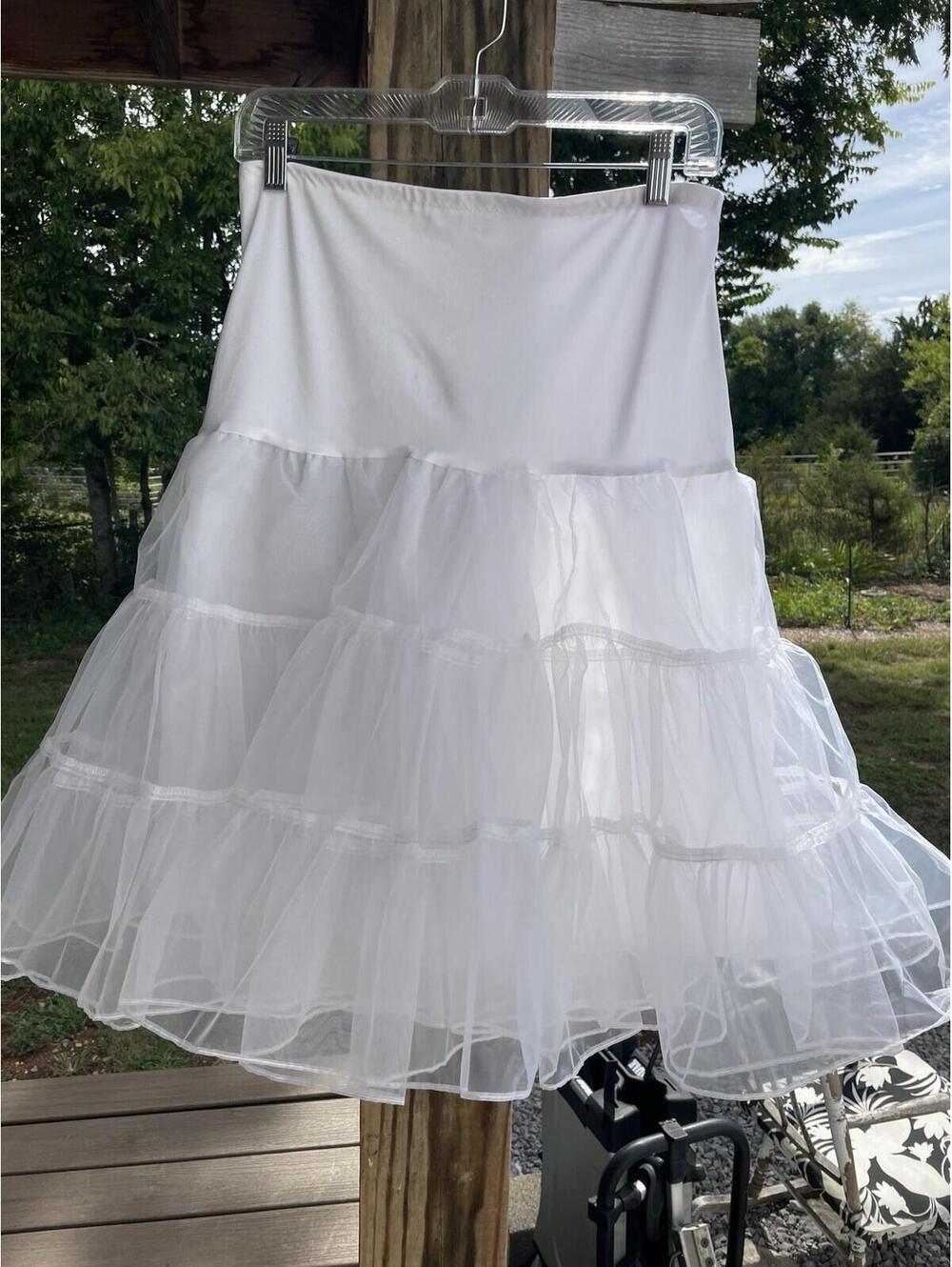 Petticoat Square Dance Slip with 3 Tiers. White Waist 30 Flat, Length 25 Large